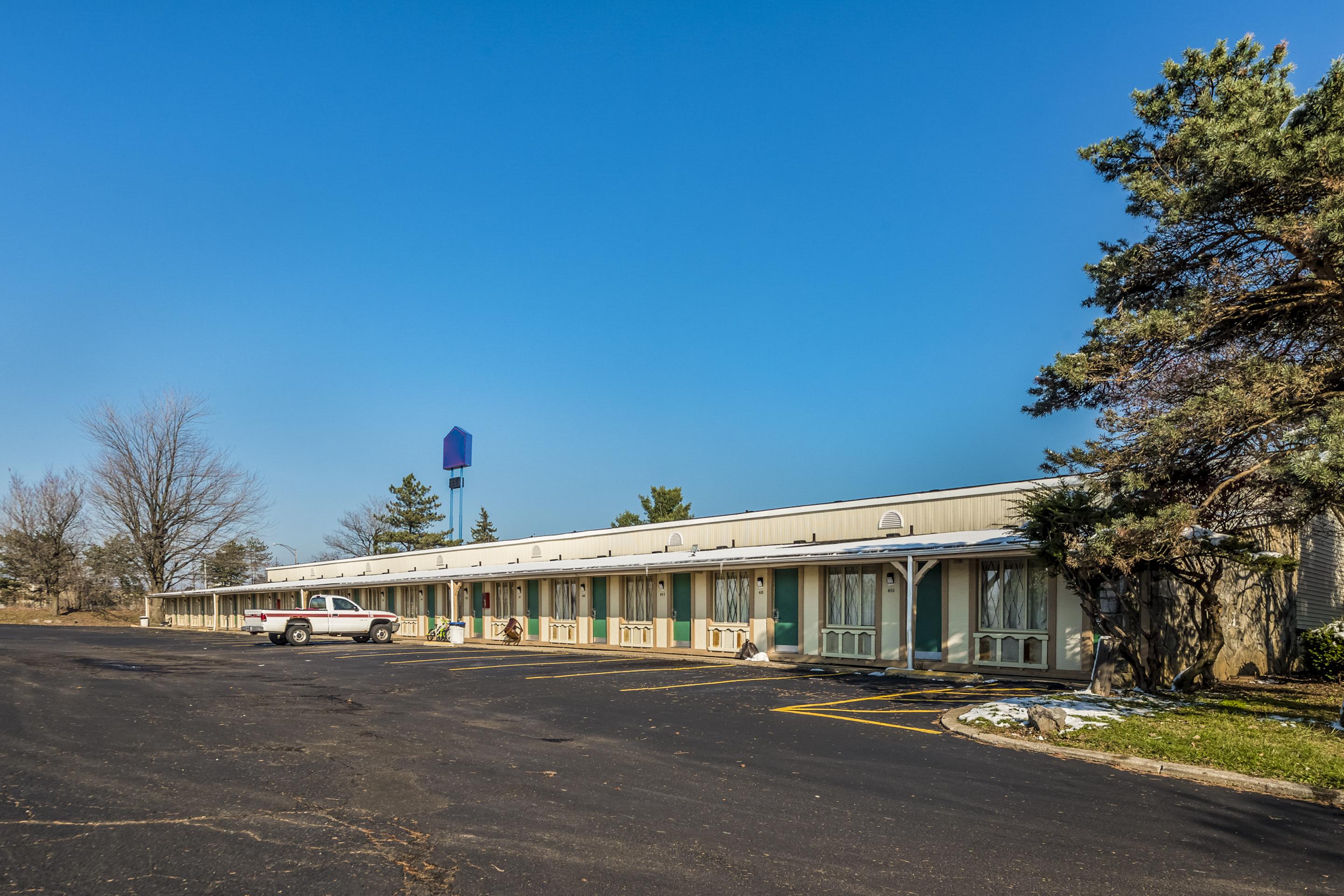 Oyo Hotel Wadsworth Oh I-76 Exteriör bild